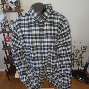 Eddie Bauer Classic Fit Black and Blue Plaid Men's Button down Flannel Shirt XL